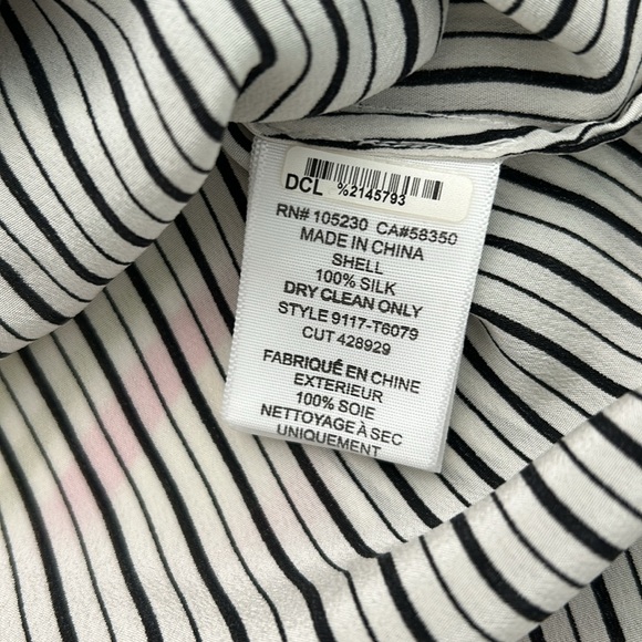 Joie silk off the shoulder blouse, black and white stripes size S, bell sleeves - Picture 5 of 6